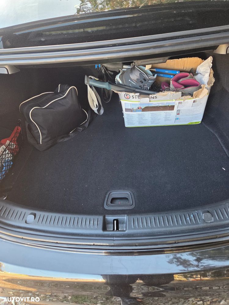 Mercedes-Benz E 220 d 4MATIC Aut. - 14