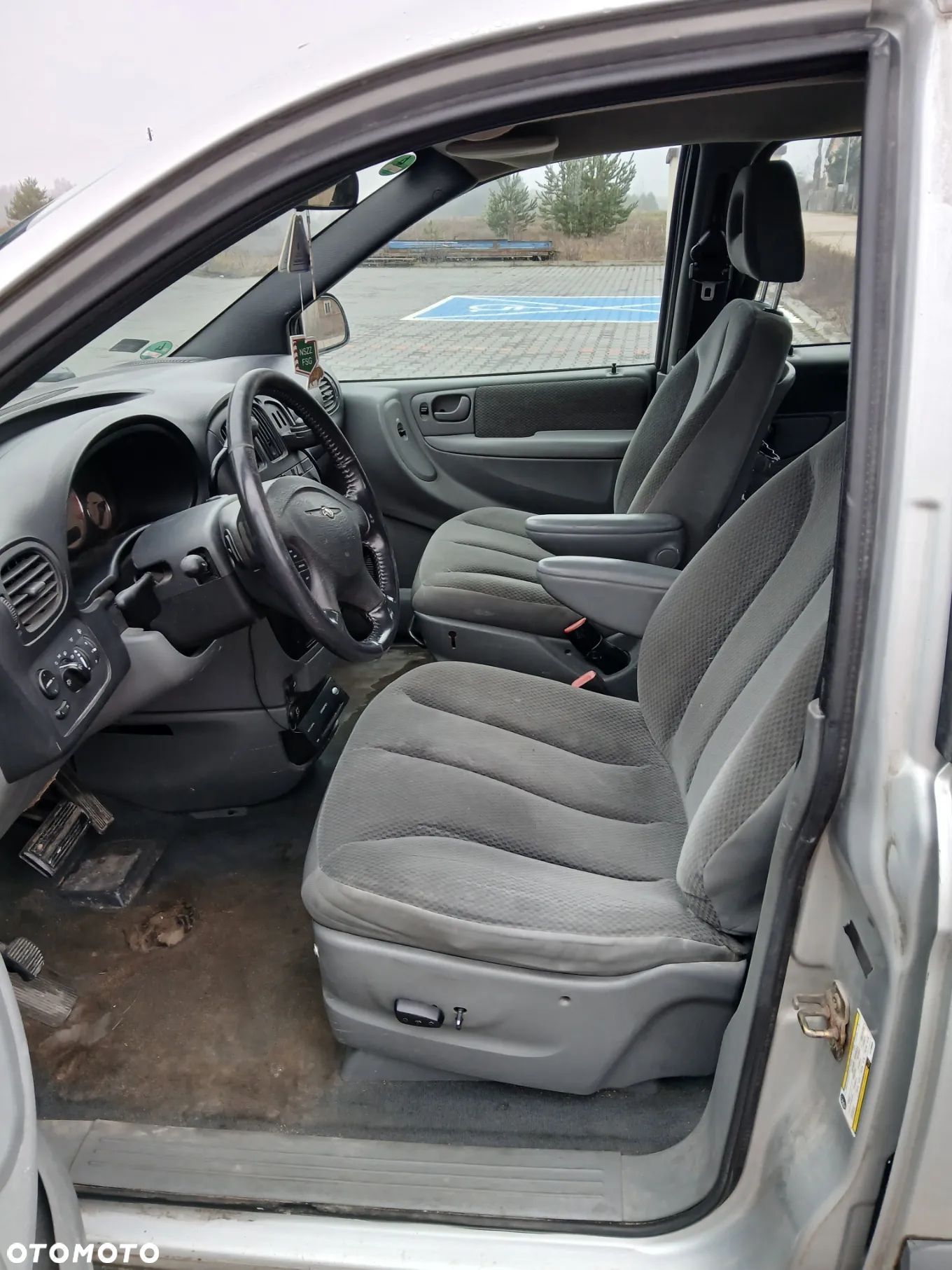 Chrysler Voyager - 8