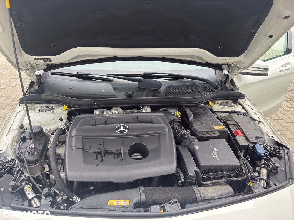 Mercedes-Benz Klasa A 180 d BlueEFFICIENCY Edition Style - 20