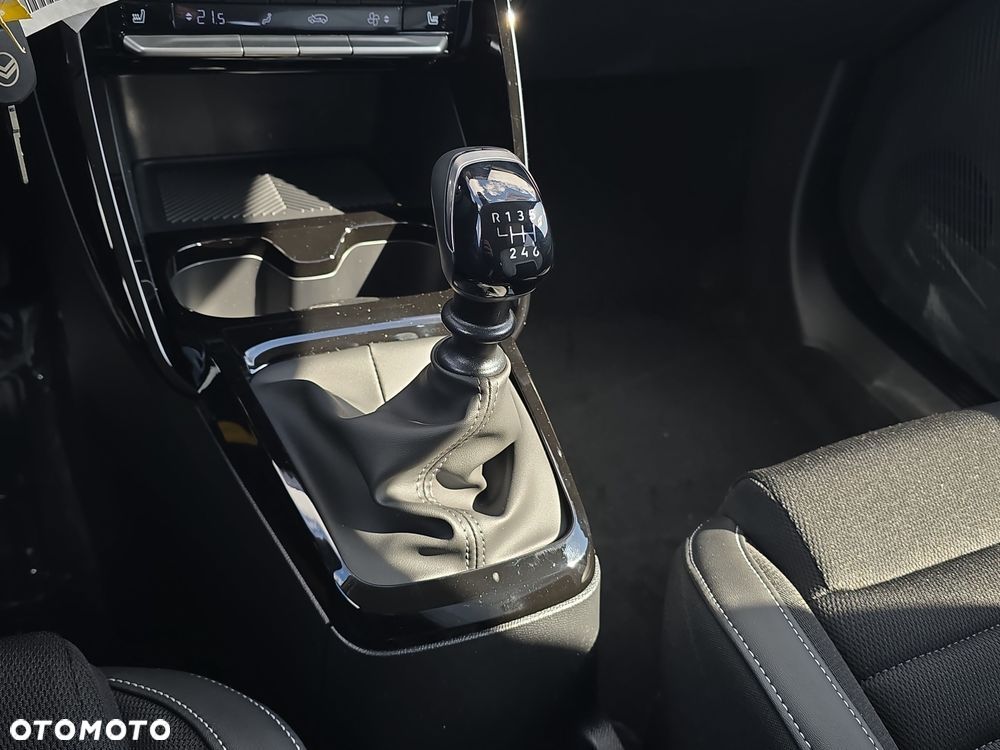 Citroën C3 Aircross 1.2 Turbo Plus S&S - 21