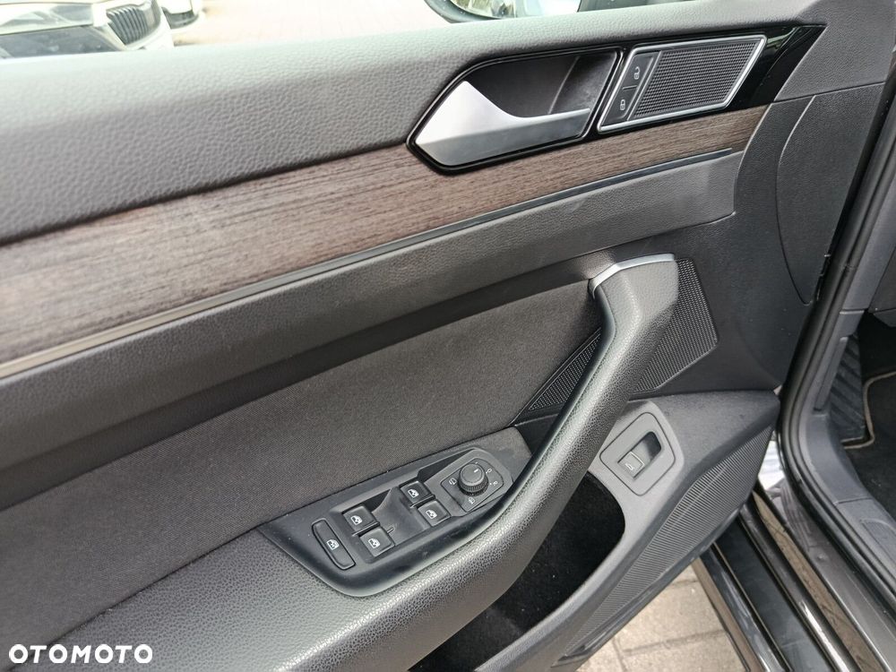 Volkswagen Passat 1.5 TSI EVO Business DSG - 15