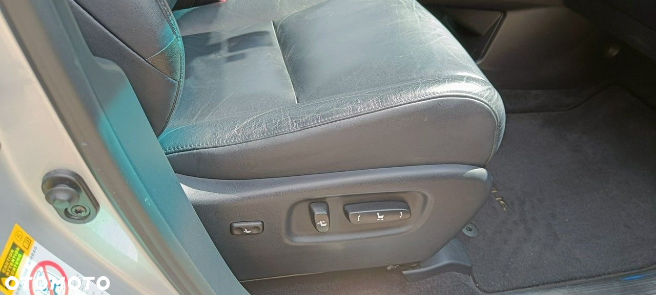 Lexus RX - 28