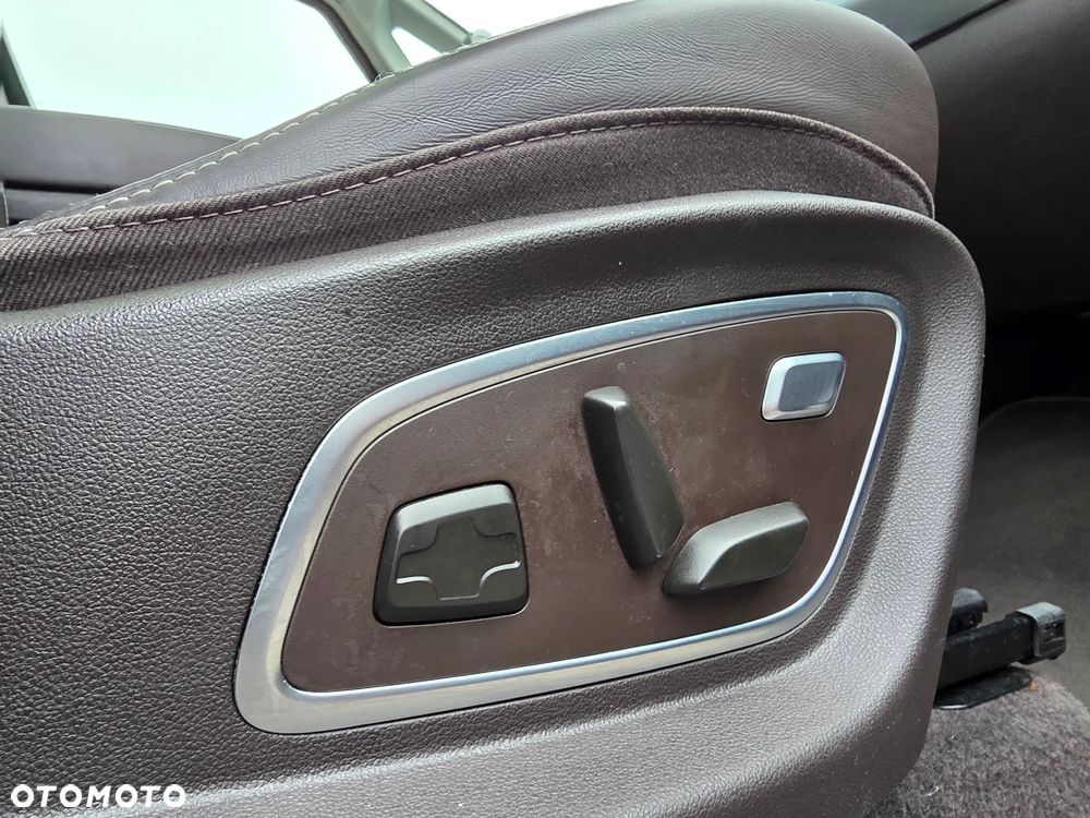 Renault Espace 1.6 TCE Initiale Paris EDC - 22