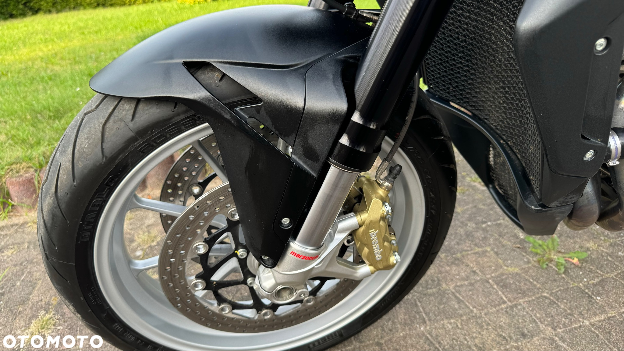 MV AGUSTA Brutale - 3