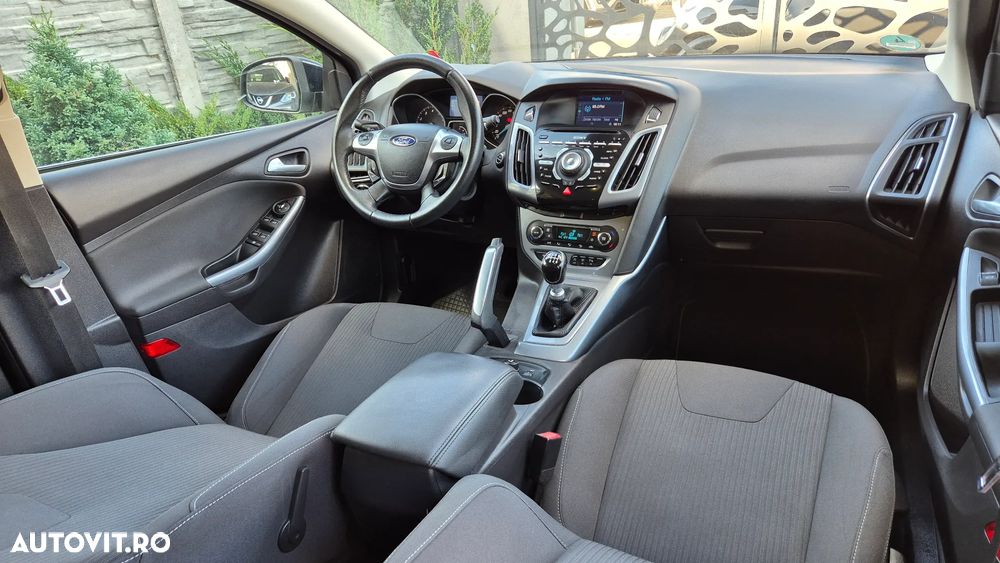 Ford Focus 1.6 Ecoboost Start Stop Titanium - 13