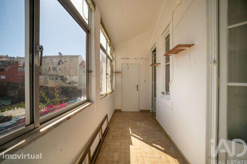 Apartamento T4 em Campolide de 86 m2 - Grande imagem: 5/27