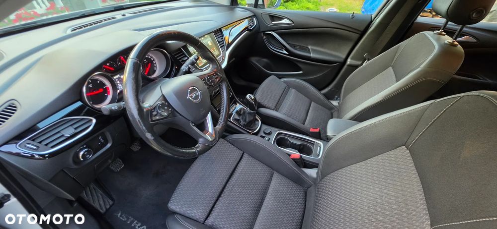 Opel Astra 1.6 D (CDTI) Start/Stop Innovation - 15