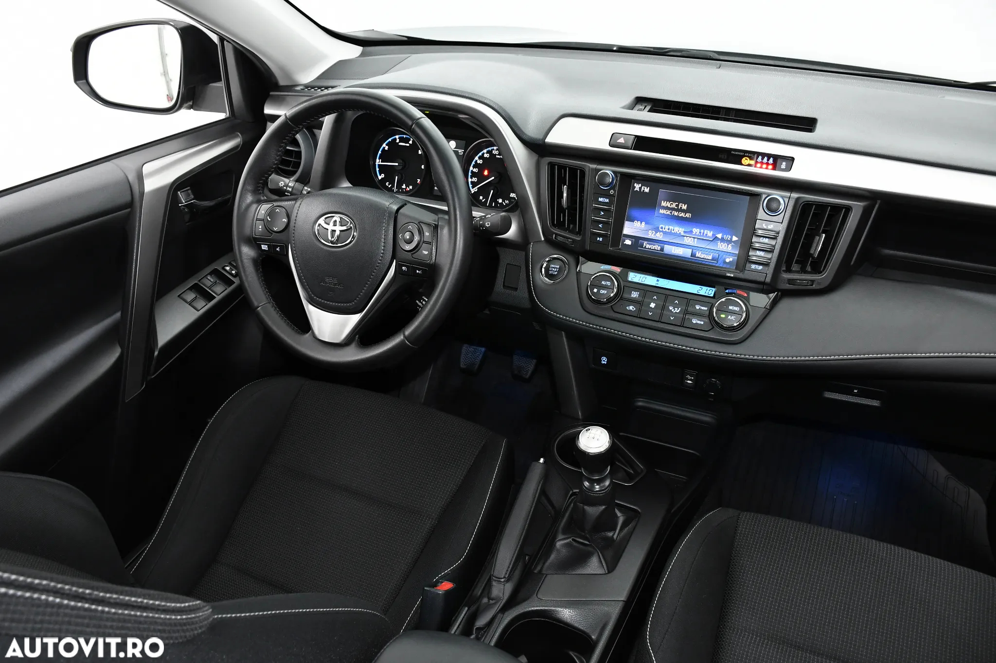 Toyota RAV4 2.0 D-4D 2WD Executive - 4