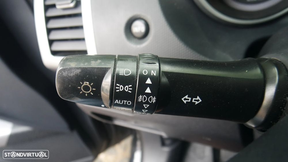Mitsubishi Outlander 2.0 DI-D Intense 4WD - 24