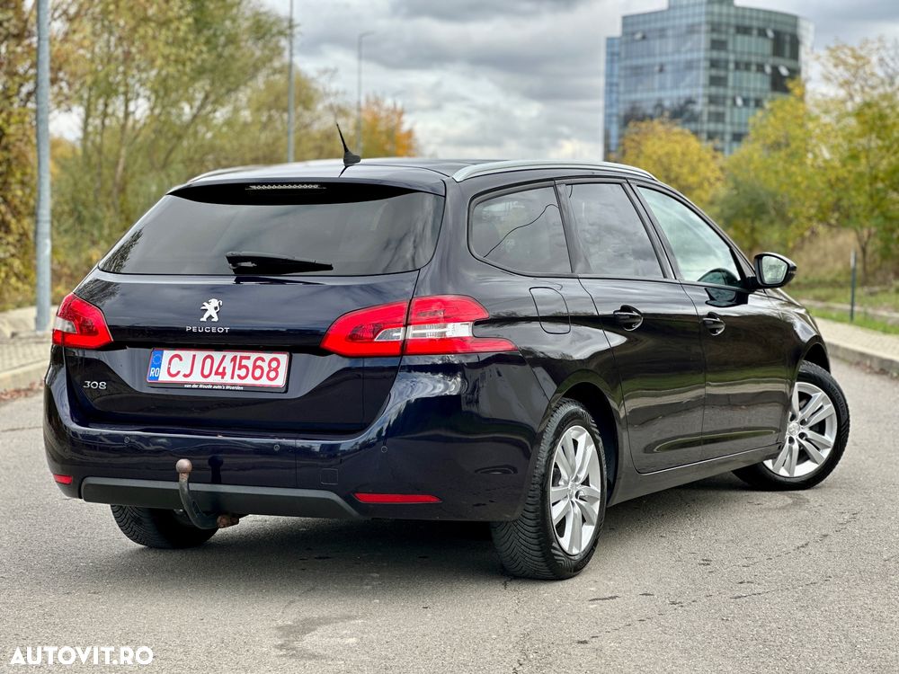 Peugeot 308 - 7