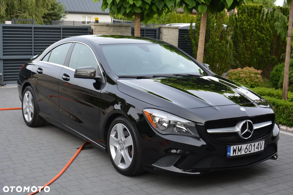 Mercedes-Benz CLA 250 4Matic 7G-DCT StreetStyle - 6