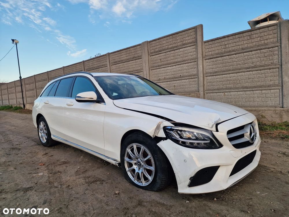 Mercedes-Benz Klasa C 180 d 9G-TRONIC Exclusive - 2