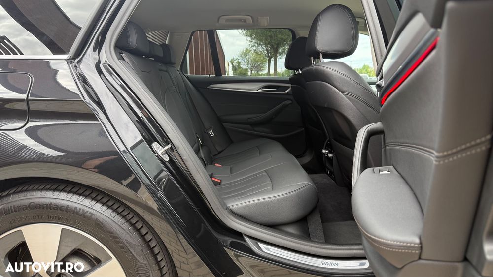 BMW Seria 5 520d xDrive Aut. Sport Line - 19