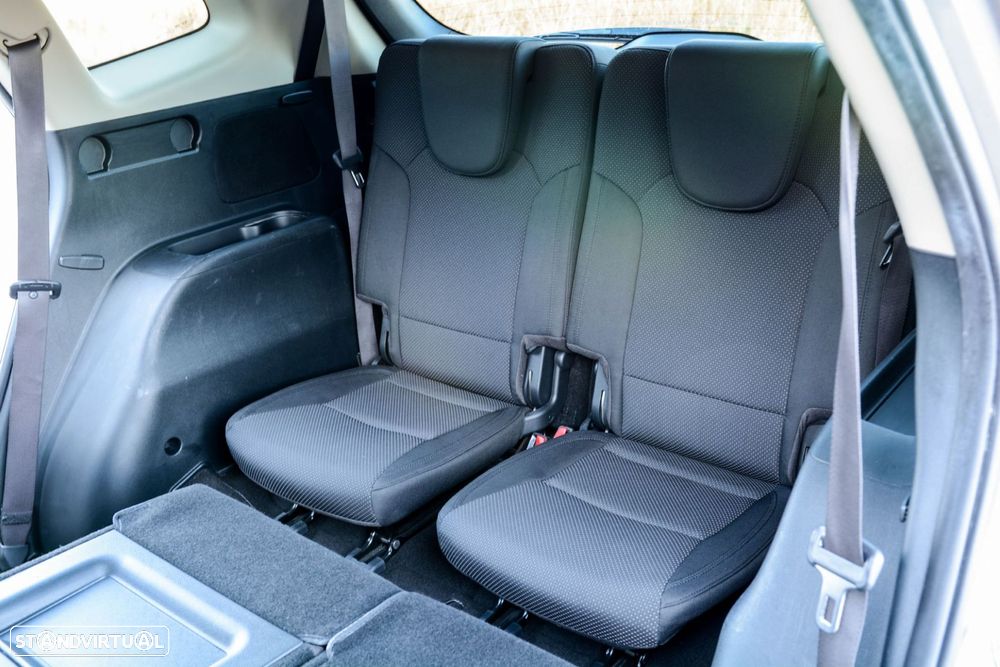 Kia Carens 1.7 CRDi ISG TX - 26