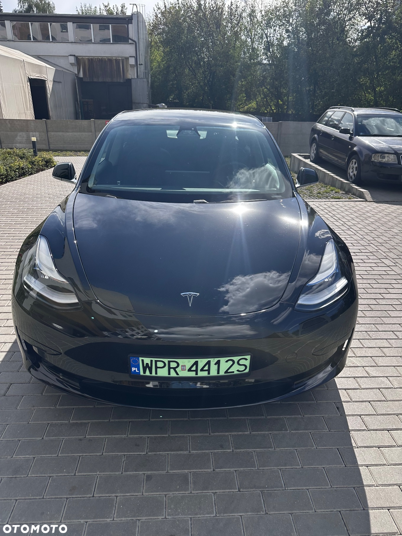 Tesla Model 3 Standard Reichweite Plus Hinterradantrieb - 4