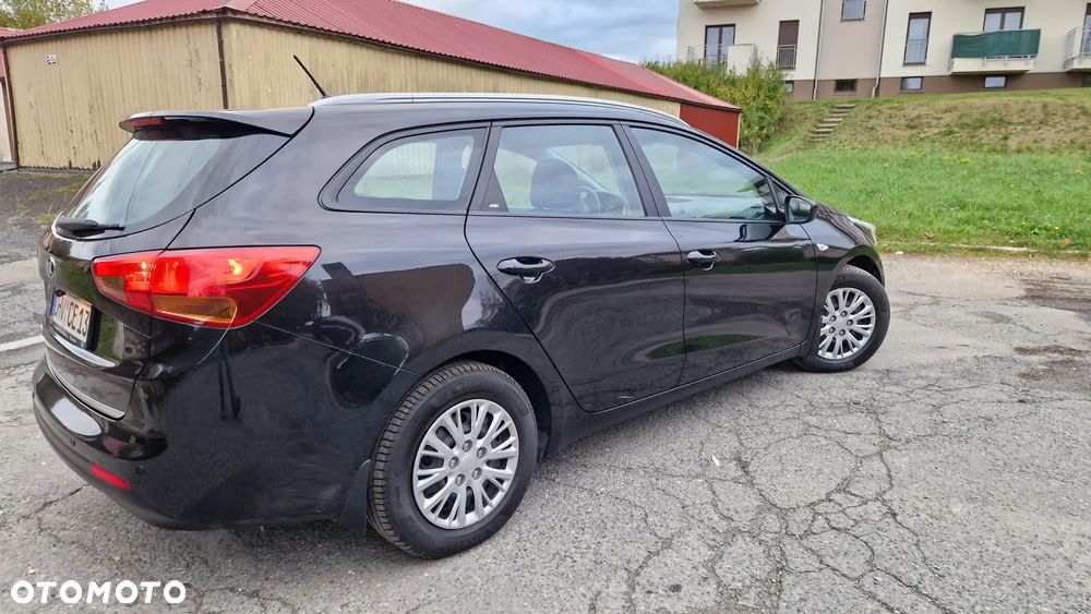 Kia Ceed 1.6 GDI Platinum Edition - 4