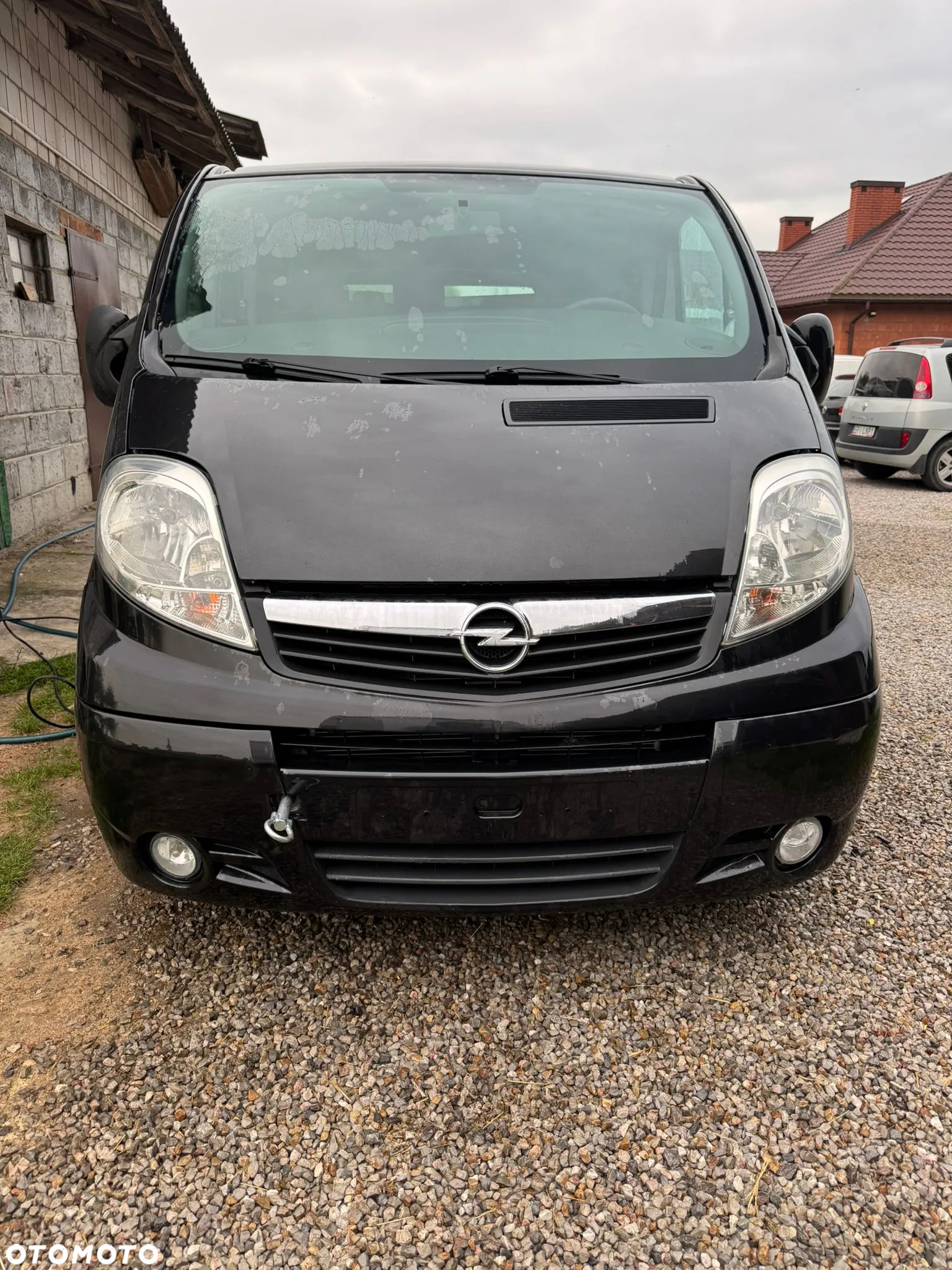 Opel Vivaro - 2