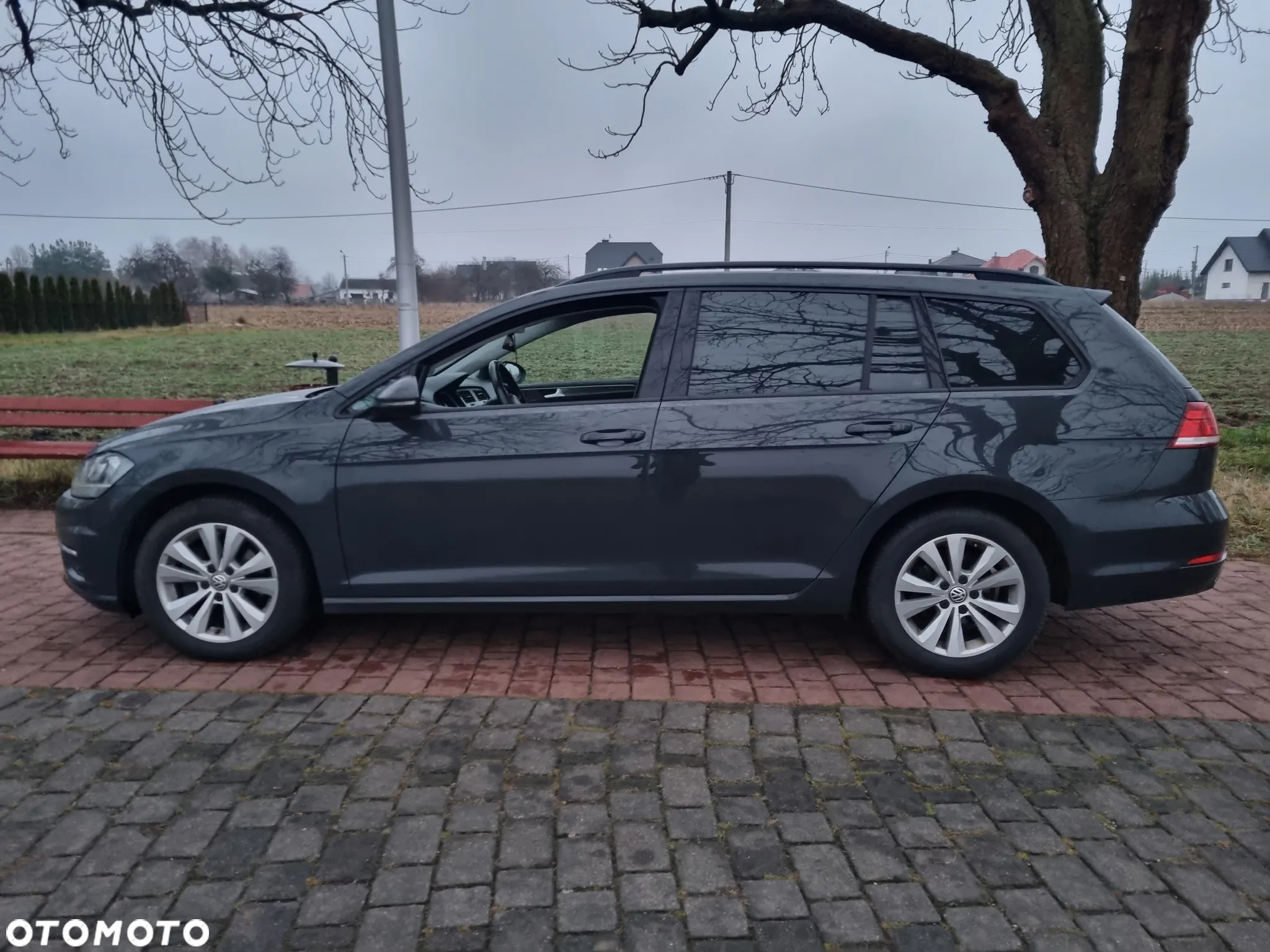 Volkswagen Golf VII 1.4 TSI BMT Highline - 12