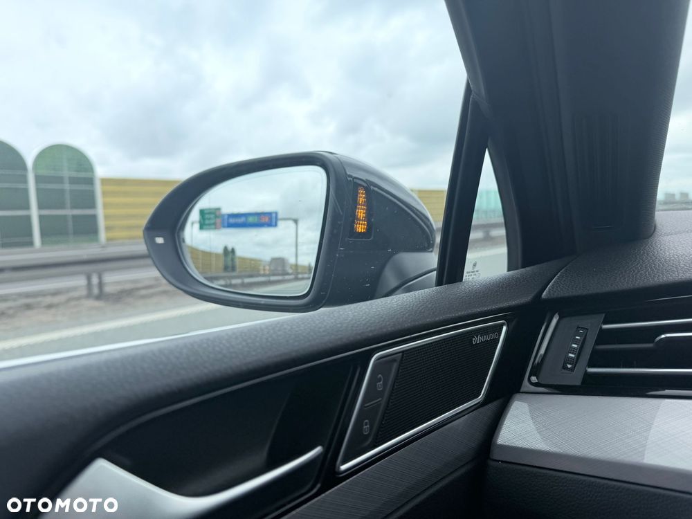 Volkswagen Passat 2.0 TDI Business DSG - 23