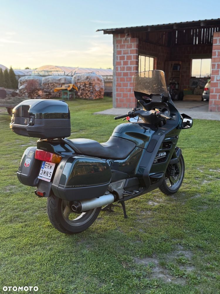 Honda ST - 7
