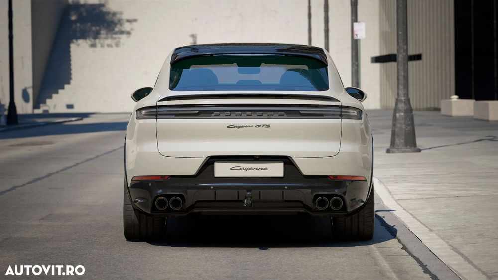 Porsche Cayenne GTS - 2