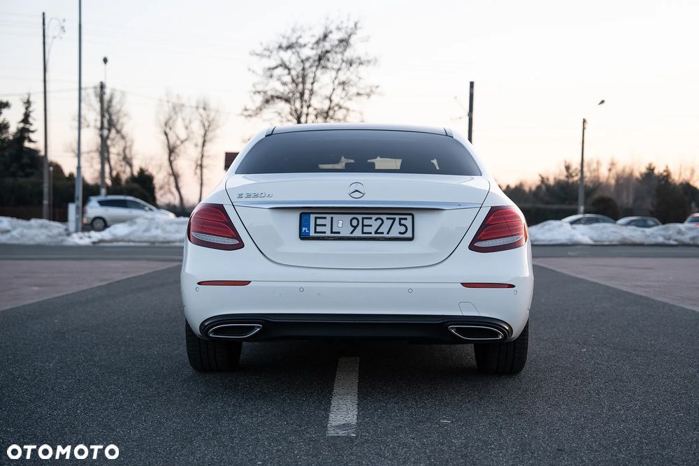 Mercedes-Benz Klasa E 220 d 9G-TRONIC - 6