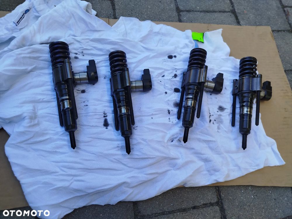 VW Passat B6 2.0 TDI BKP wtryski pompwtryski - 2