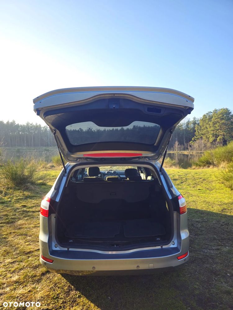 Ford Mondeo 2.0 TDCi Trend - 9