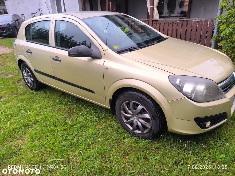 Opel Astra 1.4 Enjoy - 19
