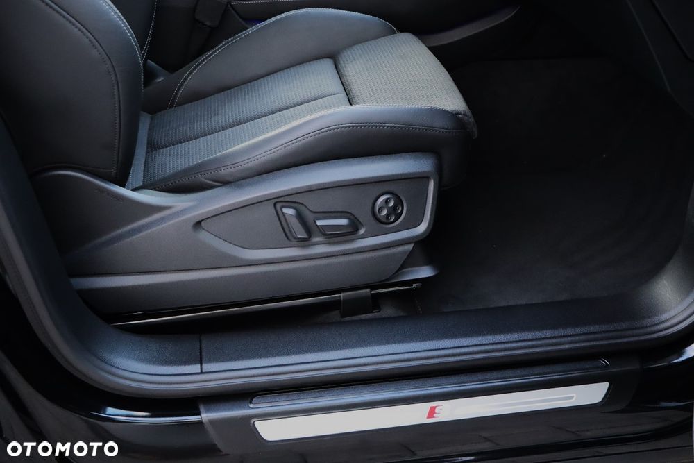 Audi Q5 Sportback - 27