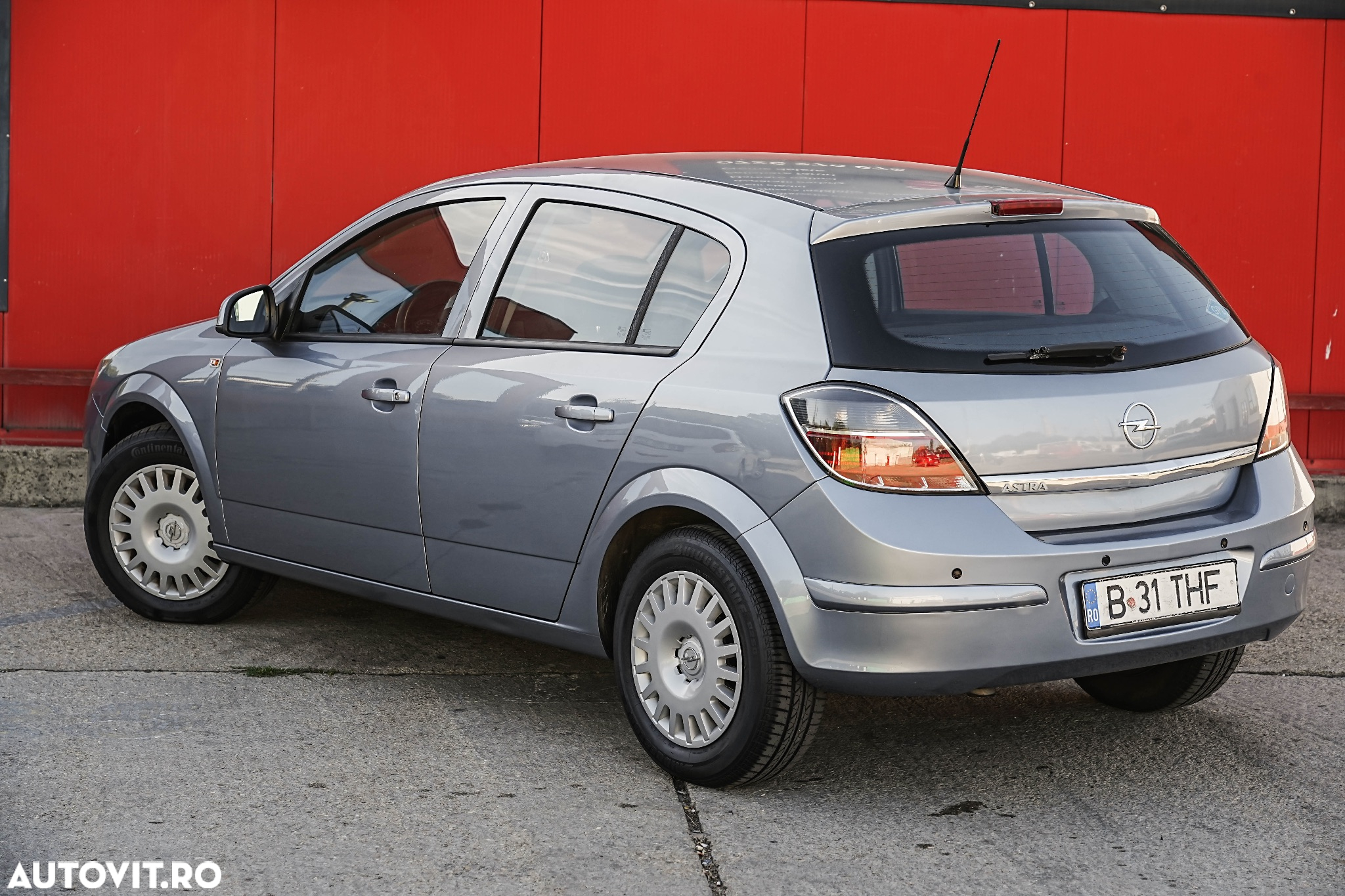 Opel Astra - 4