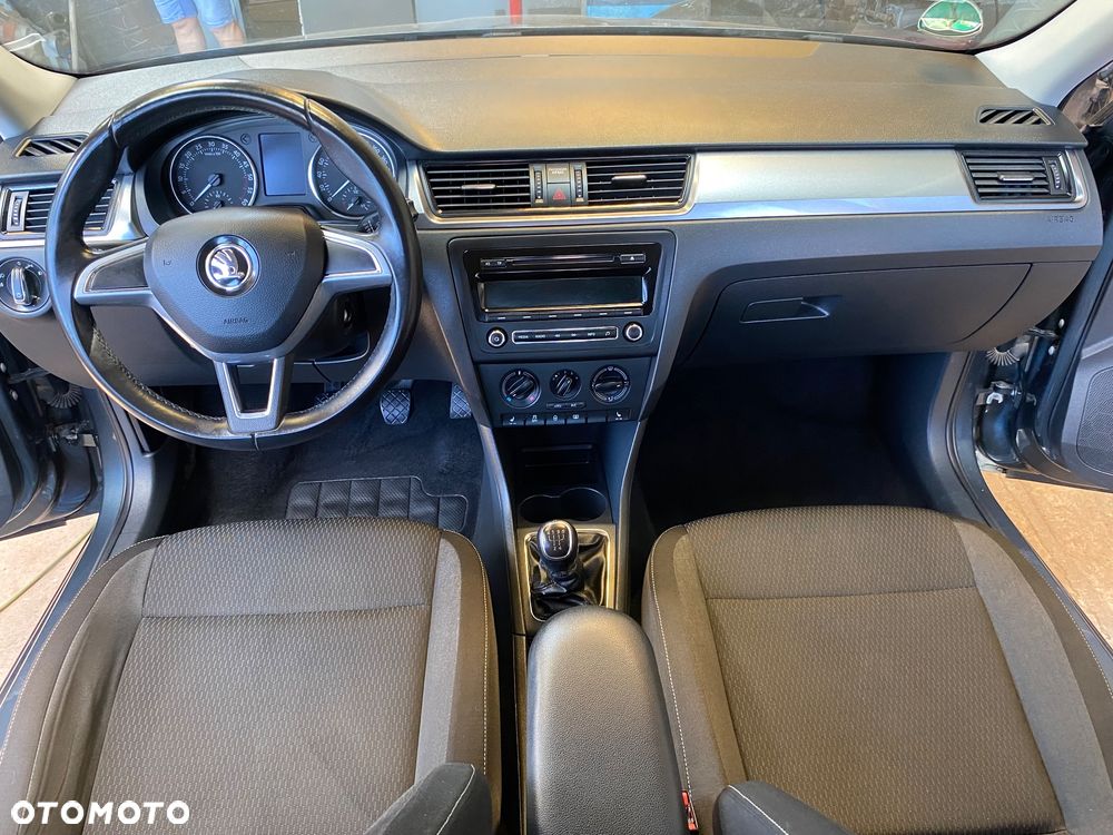 Skoda RAPID - 22