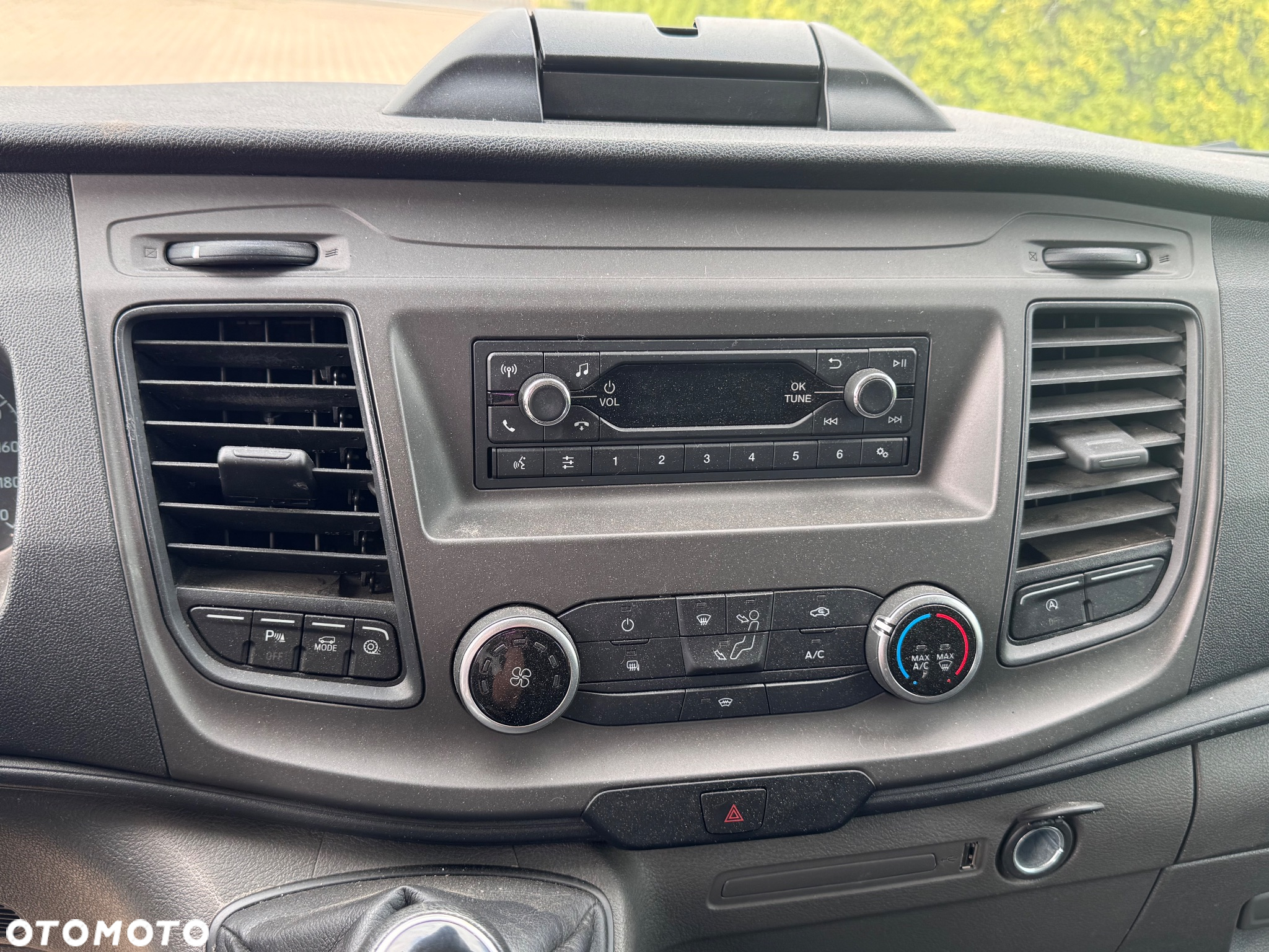 Ford Transit - 16