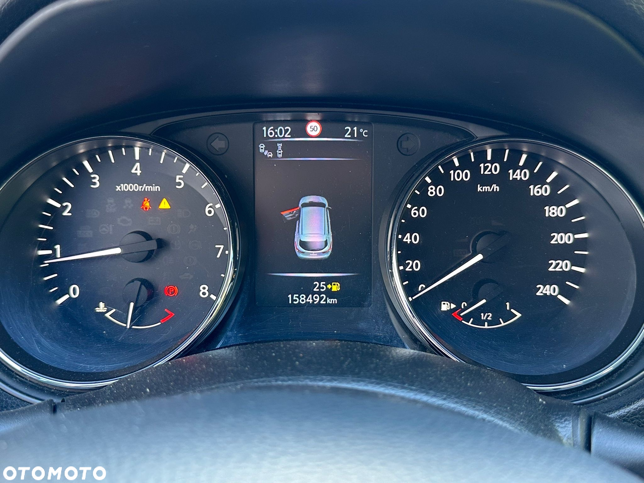 Nissan Qashqai - 24