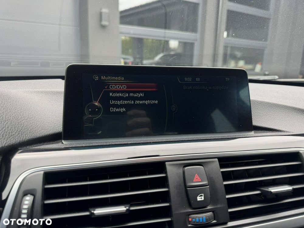 BMW Seria 3 - 28