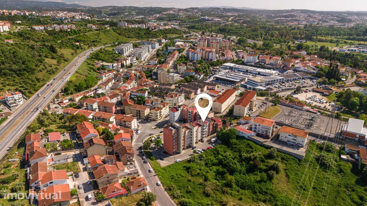 Apartamento T2 em Eiras - Grande imagem: 2/17