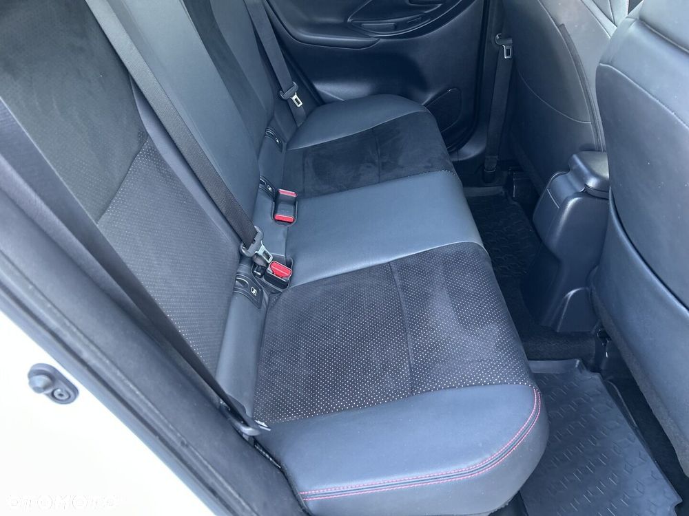 Toyota Yaris - 19