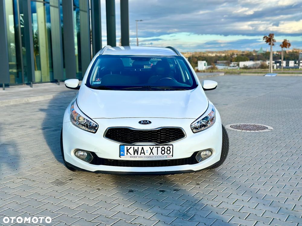 Kia Ceed Cee'd 1.6 GDI L - 2