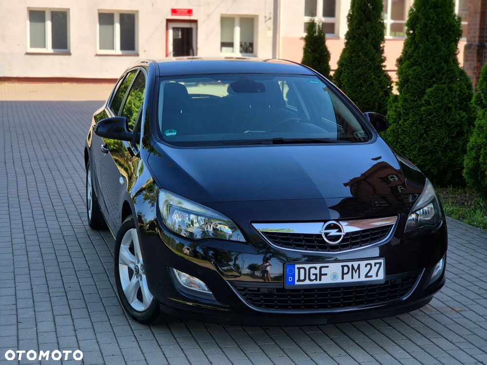 Opel Astra 1.4 ecoFLEX - 29