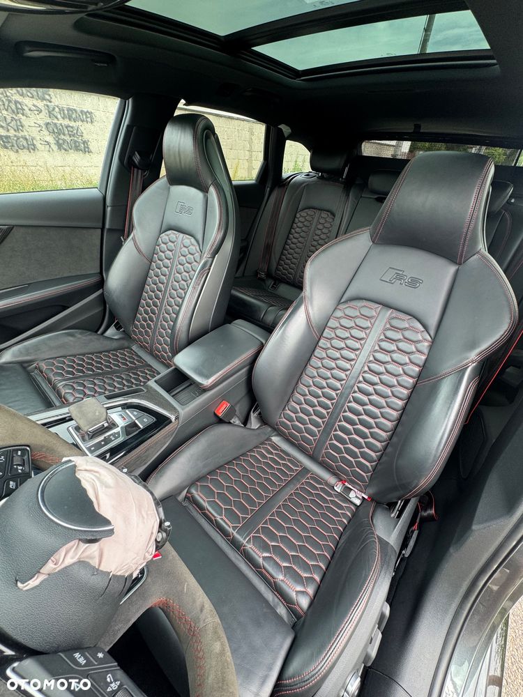 Audi RS4 Avant 2.9 TFSI Quattro Tiptr - 25