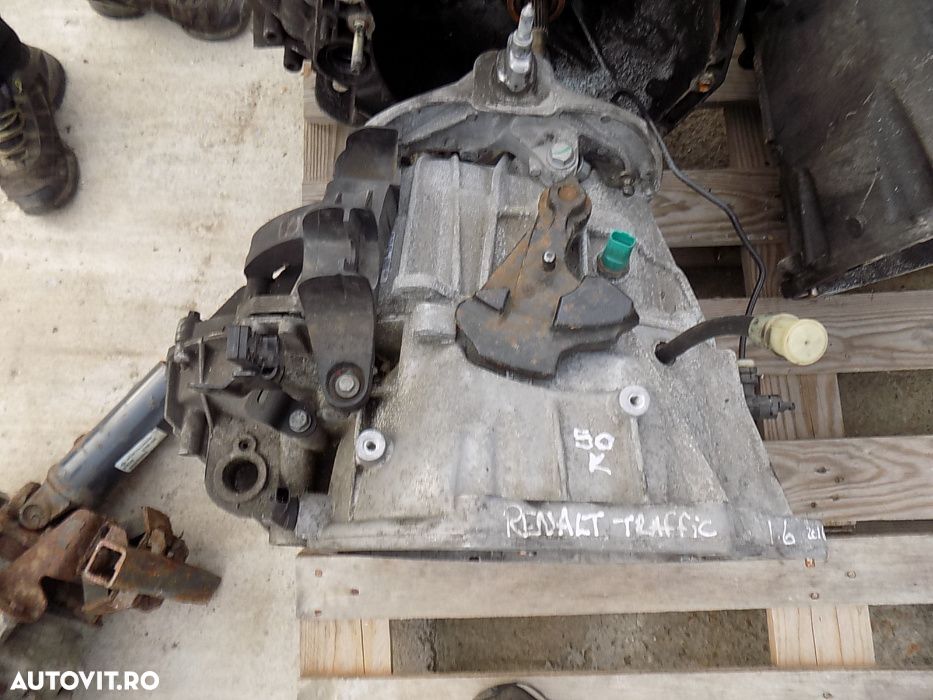 cutie viteze opel vivaro 1.6 tdi an de fabricatie 2016 - 1