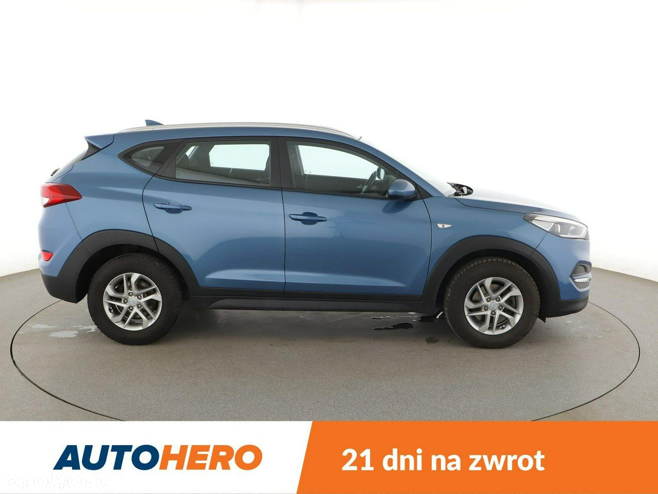 Hyundai Tucson 1.7 CRDI BlueDrive Comfort 2WD - 9