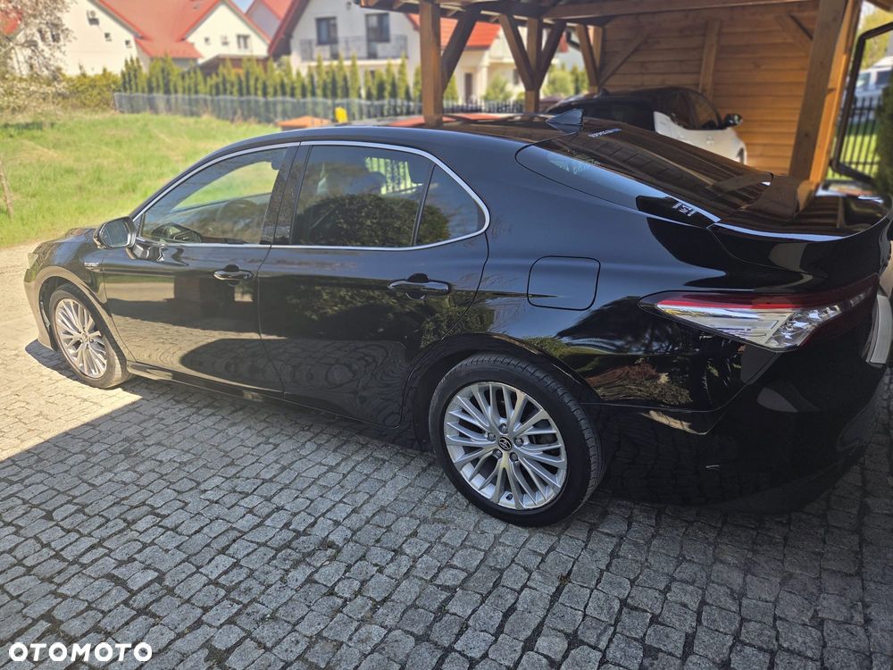 Toyota Camry 2.5 Hybrid Executive CVT - 4