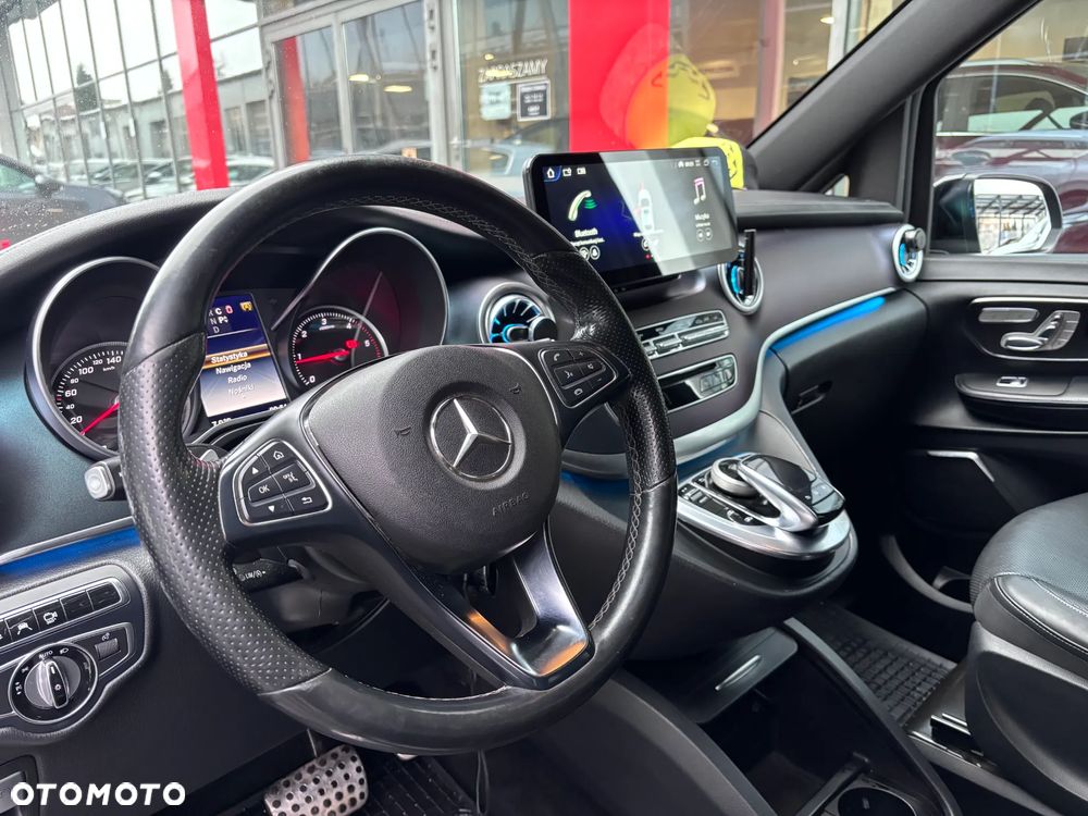 Mercedes-Benz Klasa V 250 d 4-Matic Exclusive 7G-Tronic - 11