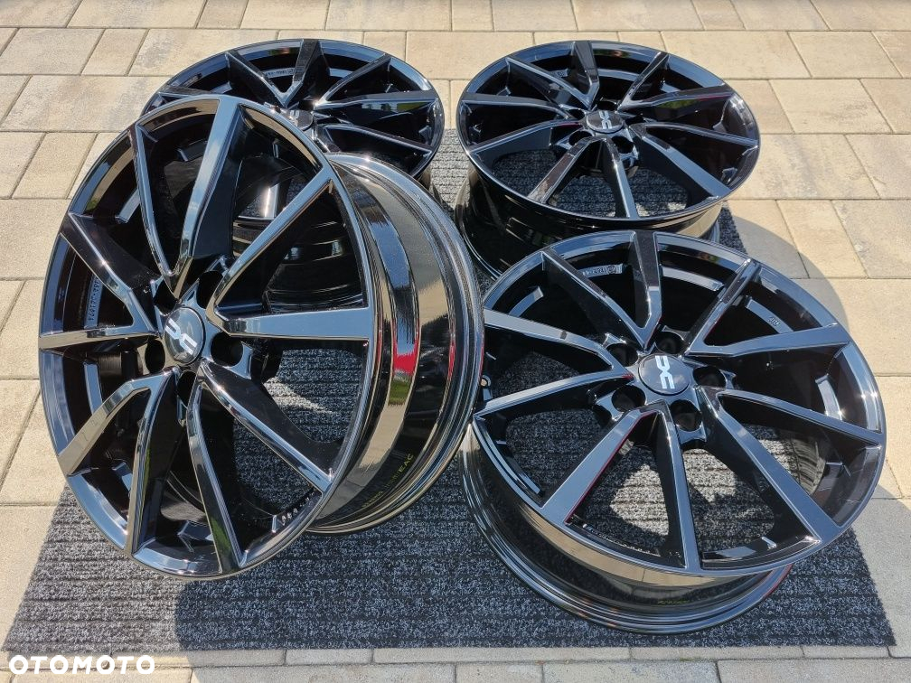Dacia Duster 17 " Felgi aluminiowe 5x114,3 Daster I / II Czarny połysk - 4