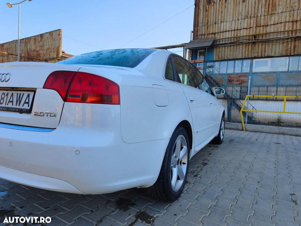 Audi A4 Limuzina 2.0 multitronic - 4