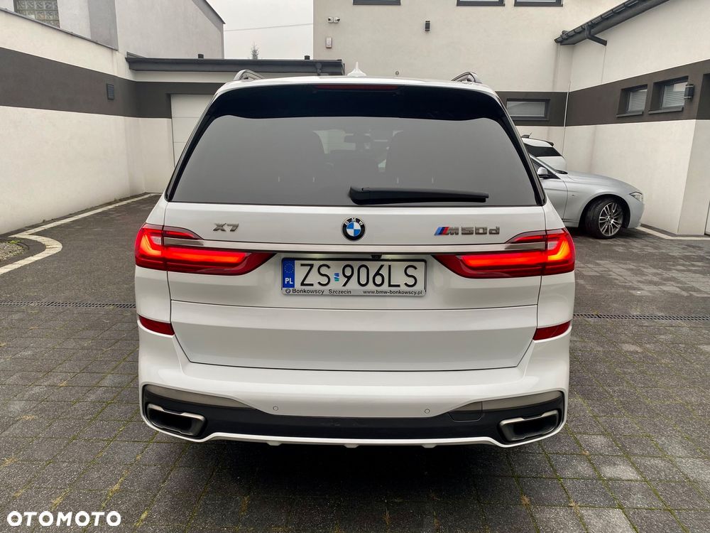 BMW X7 - 10
