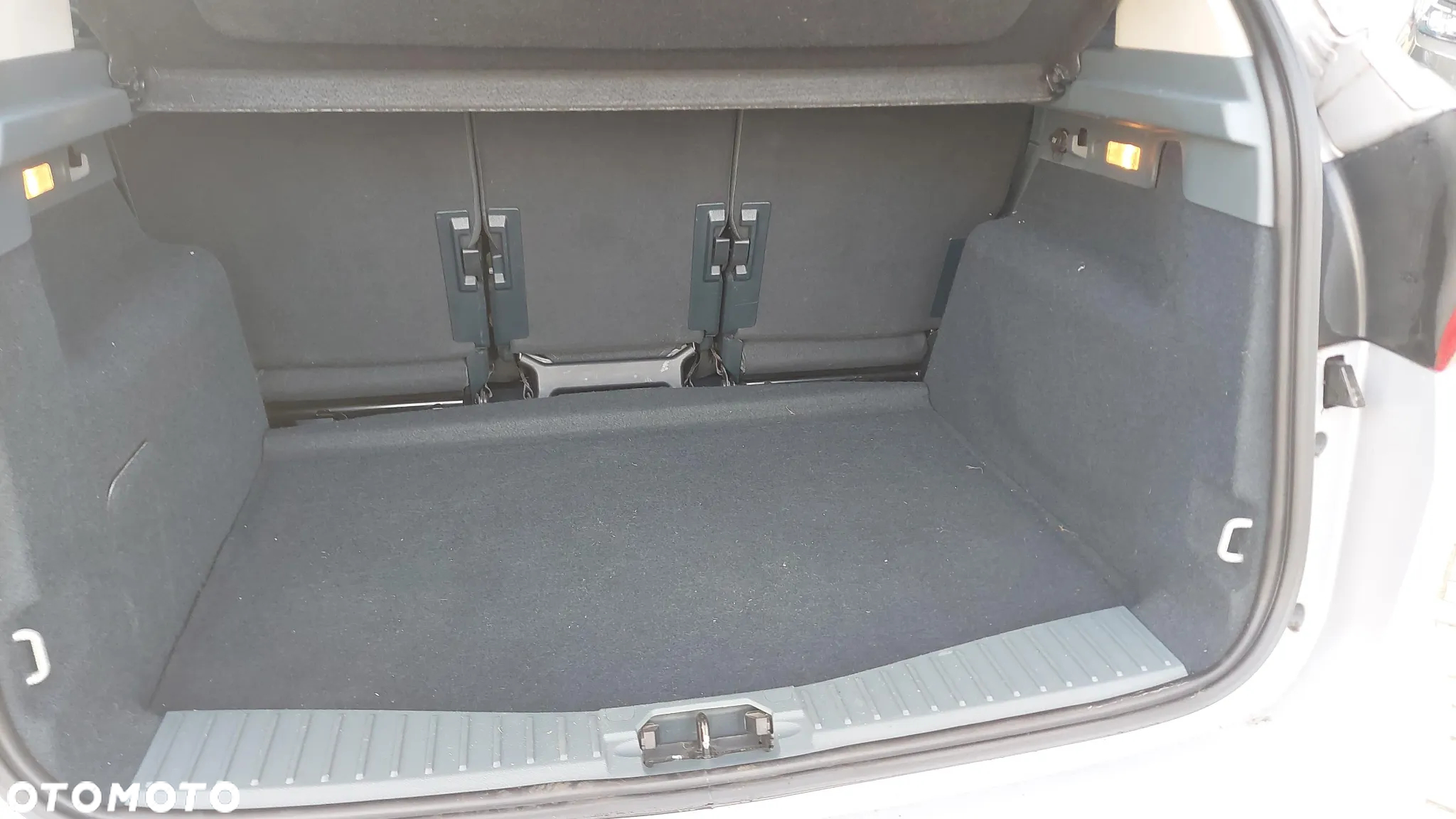 Ford C-MAX 1.6 EcoBoost Trend ASS - 33