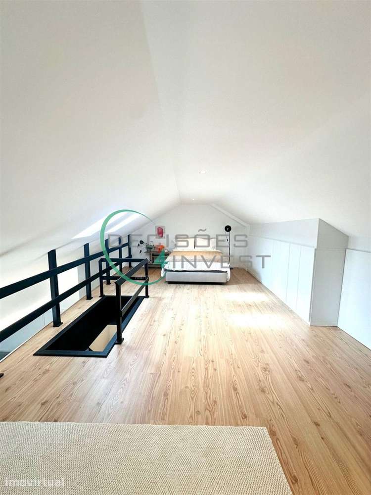 Apartamento T0 + T1 duplex com vista para a ria | Investimento junto à - Grande imagem: 4/24