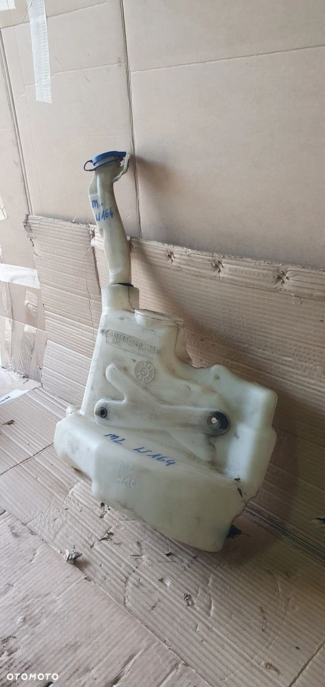 Zbiorniczek spryskiwaczy pompki Mercedes ML W164 A1648600064 A1648600060 A1648690020 - 4